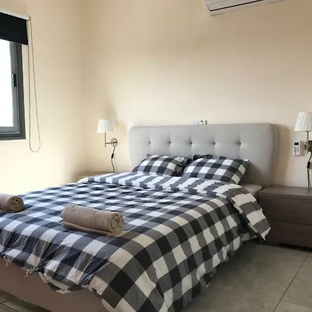 Appartamento Sunnypenthouse Larnaca