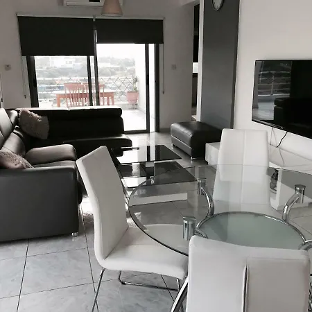 Sunnypenthouse * Larnaca